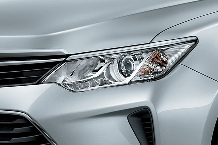 Camry (2015-2018) Headlight