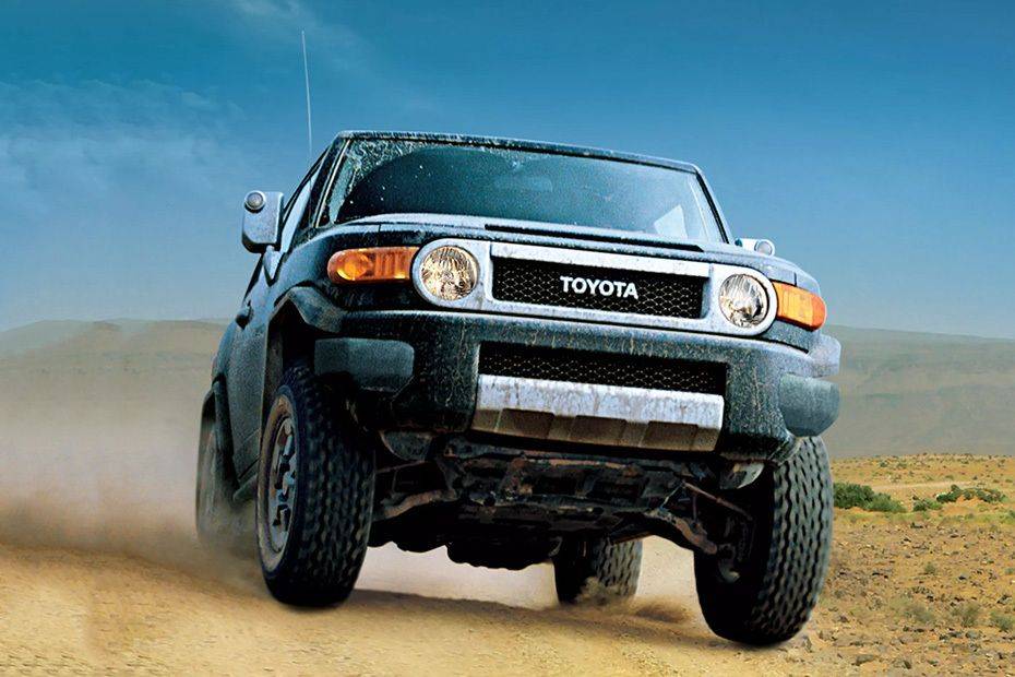 Тойота fj cruiser 2022 фото