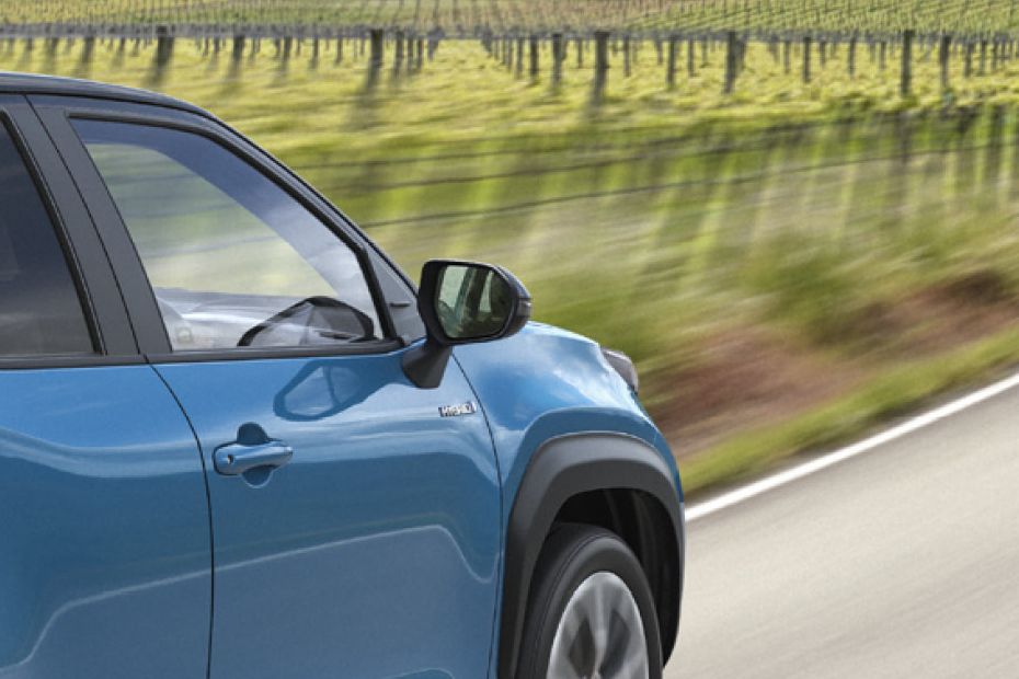 Toyota Yaris Cross (2021-2022) Drivers Side Mirror Rear Angle Toyota Yaris Cross (2021-2022) Drivers Side Mirror Rear Angle