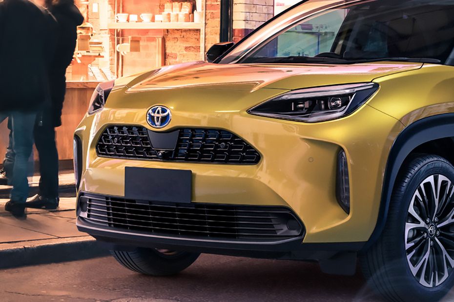 Toyota Yaris Cross (2021-2022) Grille View Toyota Yaris Cross (2021-2022) Grille View