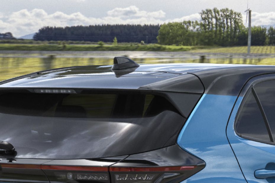 Toyota Yaris Cross (2021-2022) Roof Antenna Toyota Yaris Cross (2021-2022) Roof Antenna