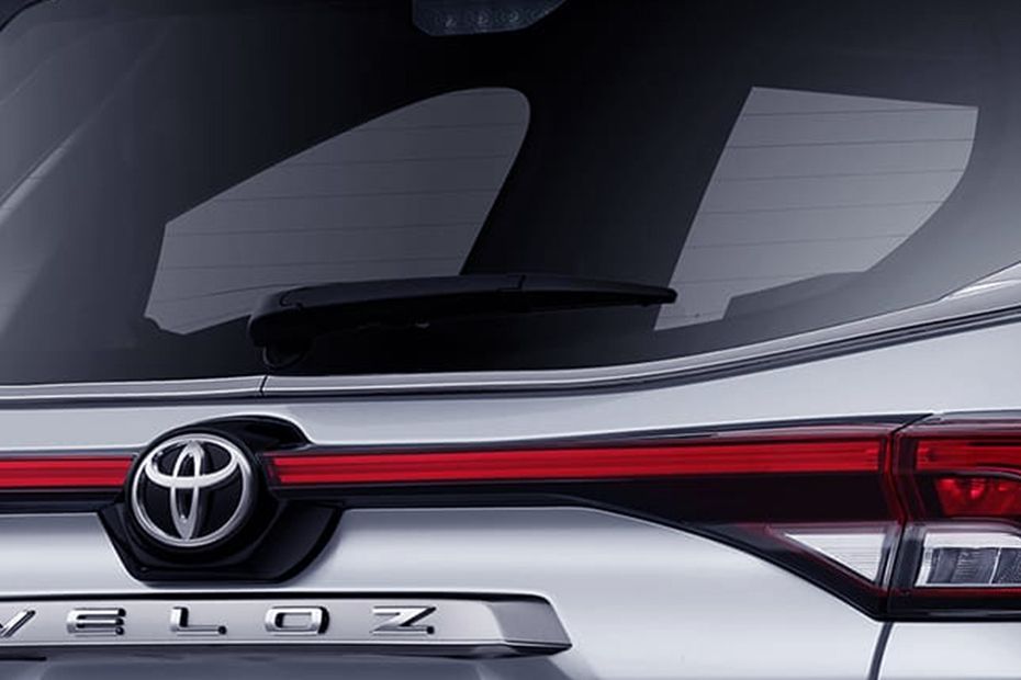 Toyota Veloz Rear Wiper