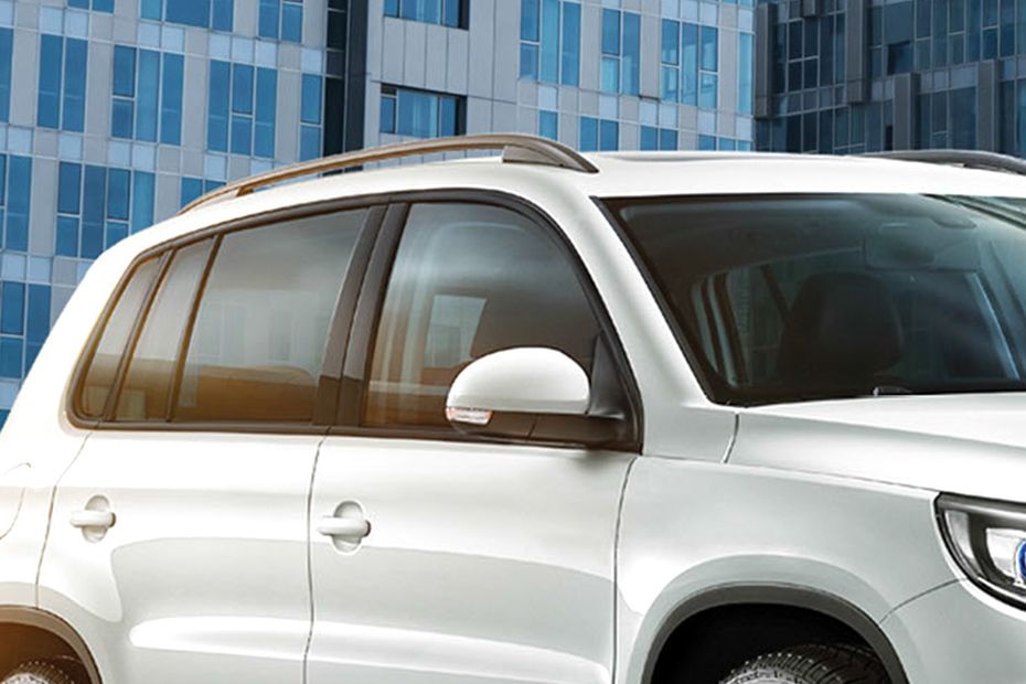 Volkswagen Tiguan Drivers Side Mirror Front Angle