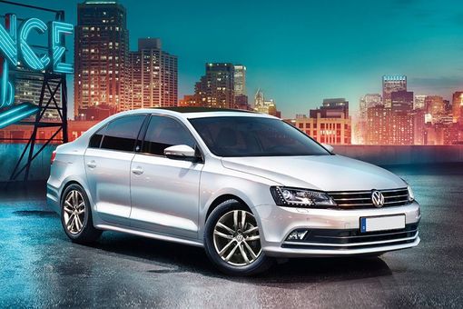 Discontinued Volkswagen Jetta TDI DSG Highline Features