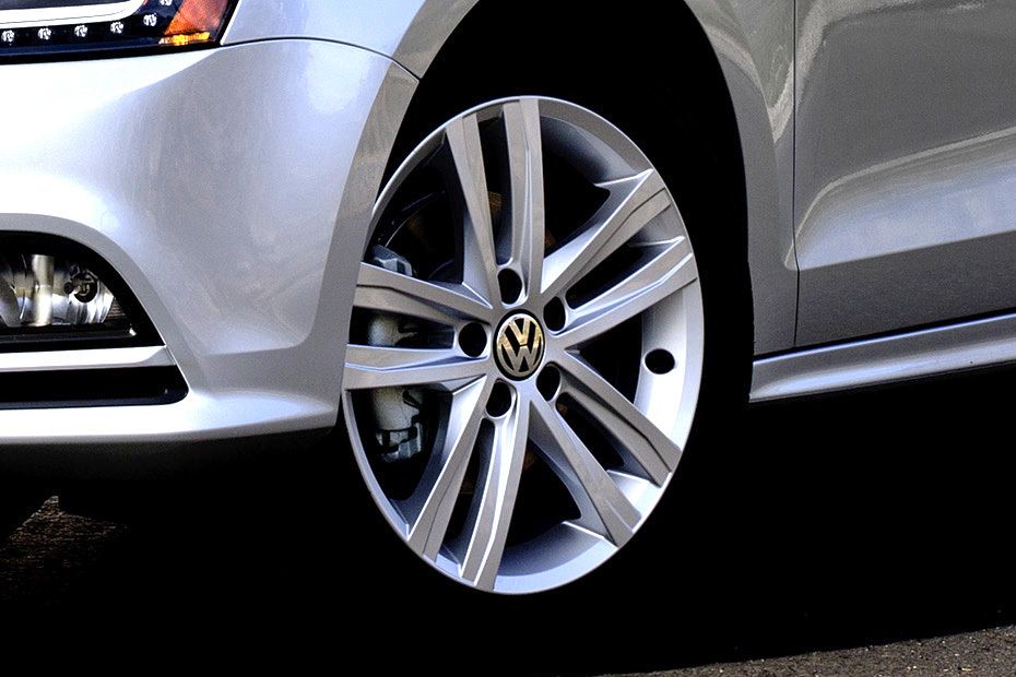 Volkswagen Jetta Wheel