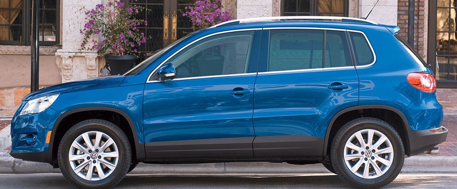 Tiguan 2015 Side view