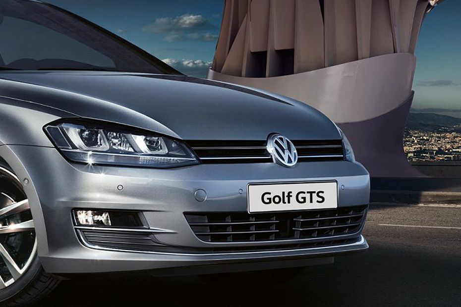 Volkswagen Golf GTS Grille View