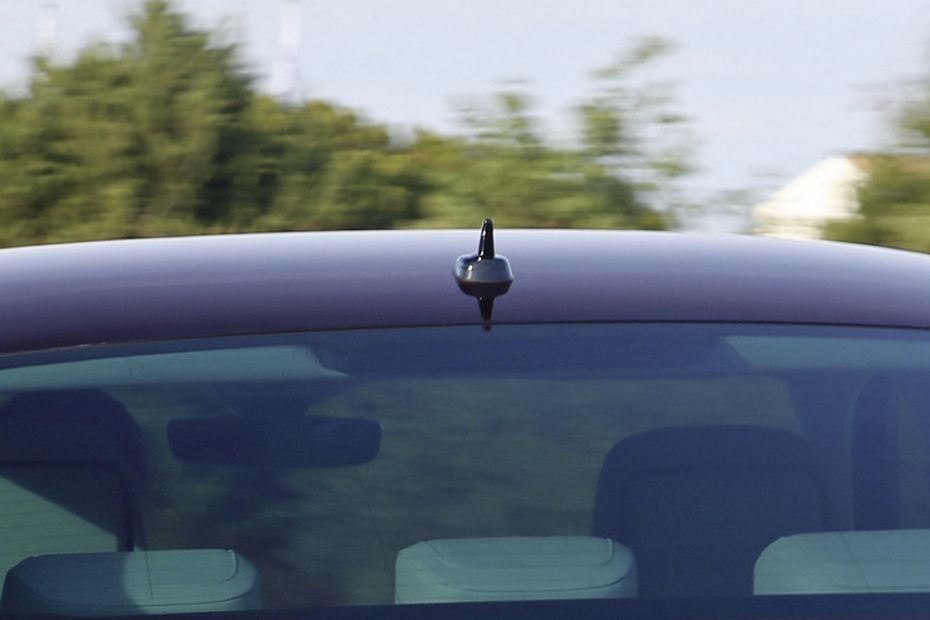 Passat Roof Antenna Passat Roof Antenna