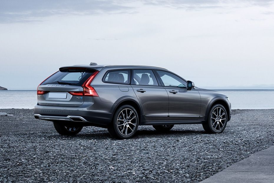 V90 Rear angle view