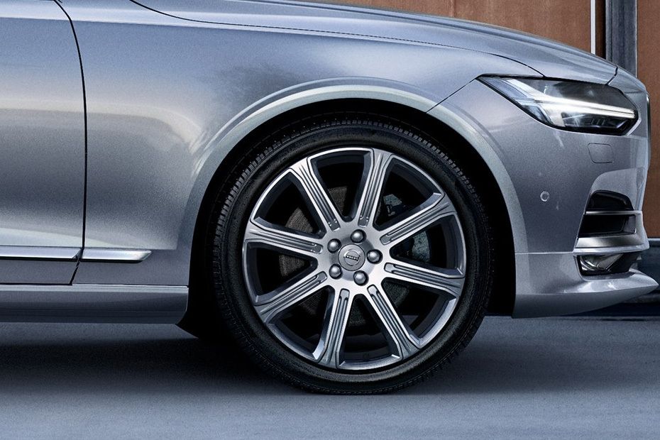 V90 Wheel