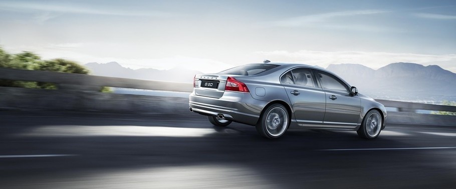 S80 Rear Medium Side View S80 Rear Medium Side View