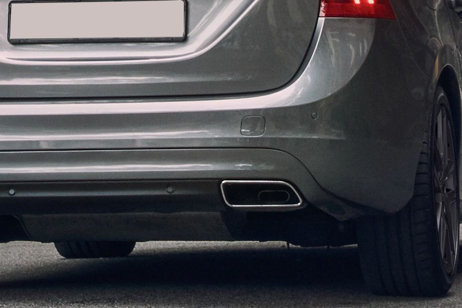 Volvo V60 Exhaust Pipe Volvo V60 Exhaust Pipe