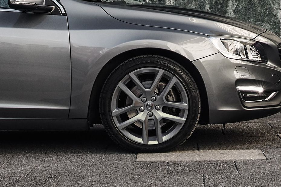 Volvo V60 Wheel Volvo V60 Wheel