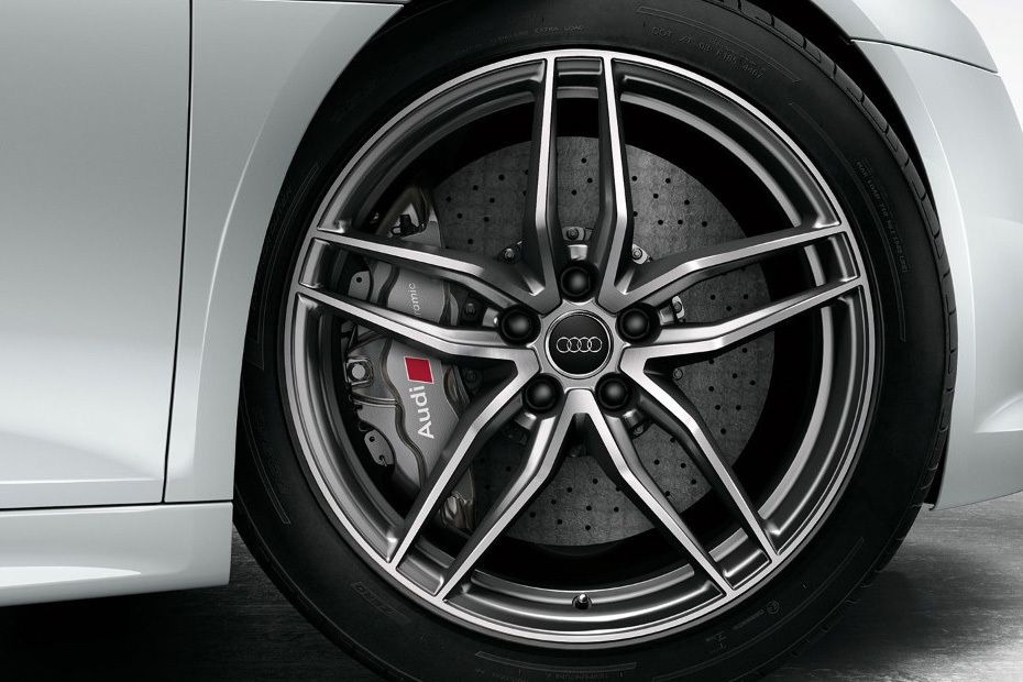 Audi R8 Coupe Wheel
