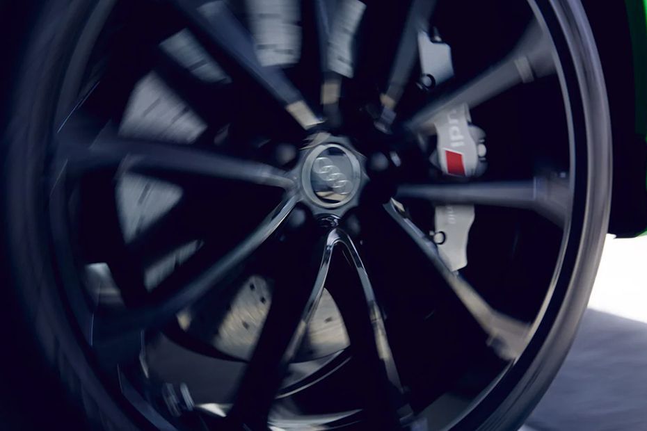 Audi RS Q3 Sportback Wheel