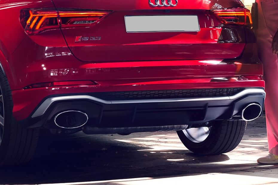 Exhaust Pipe of Audi RS Q3