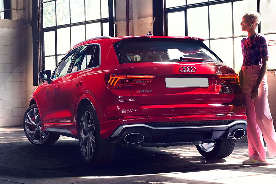Rear Medium View of Audi RS Q3