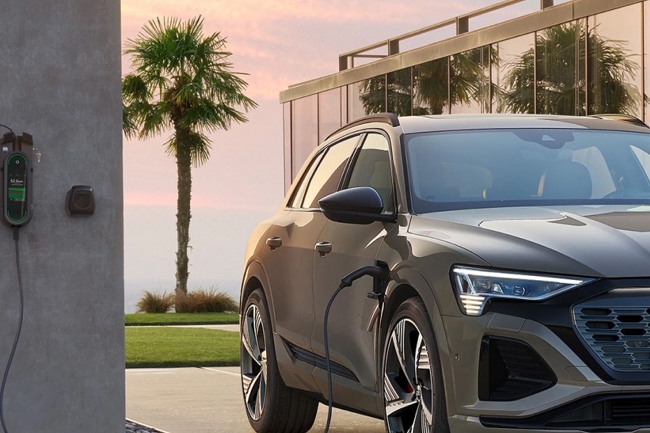 Audi Q8 E-tron Drivers Side Mirror Front Angle Audi Q8 E-tron Drivers Side Mirror Front Angle
