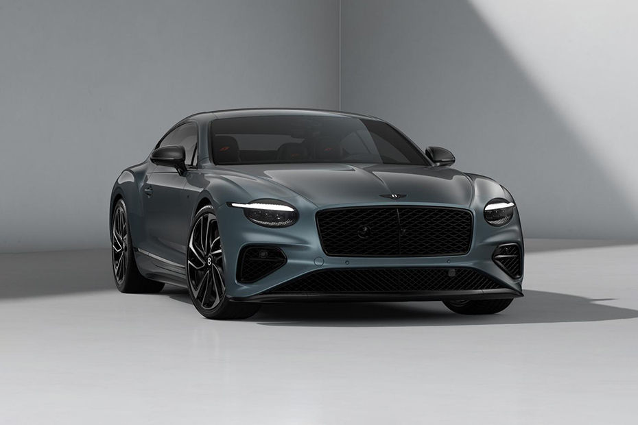 Bentley Continental GT Front Medium View