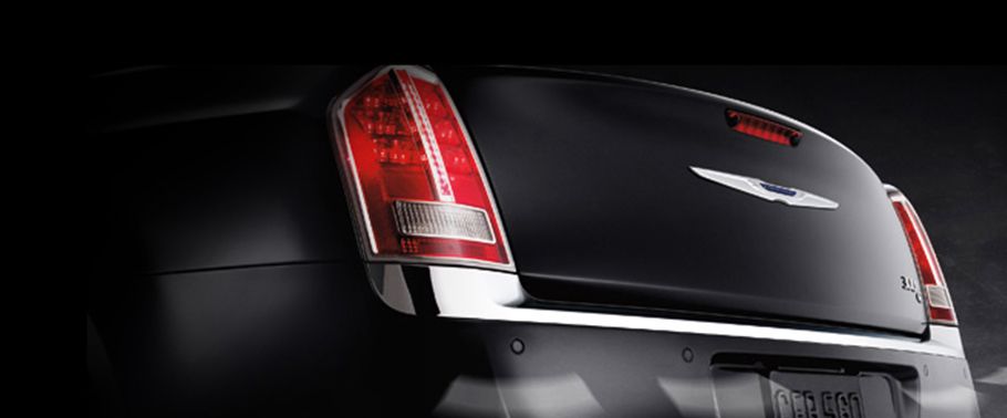 300C 2015 Tail light