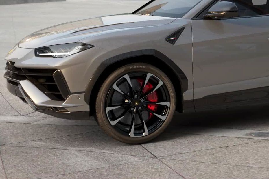 Lamborghini Urus Wheel