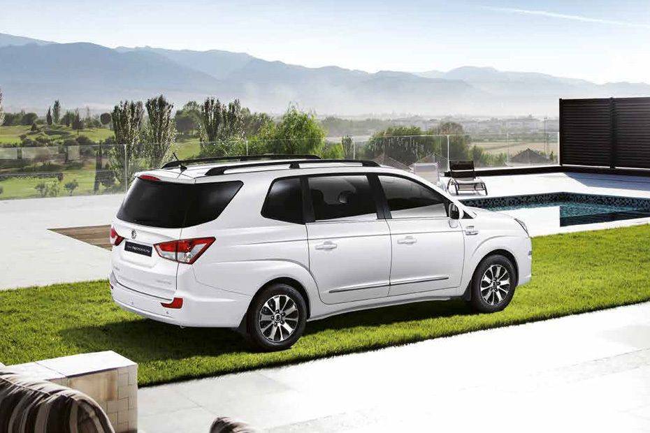 Ssangyong rodius размеры