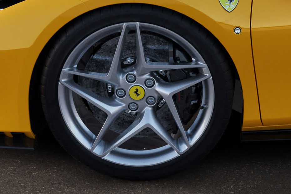 Ferrari F8 Spider Wheel