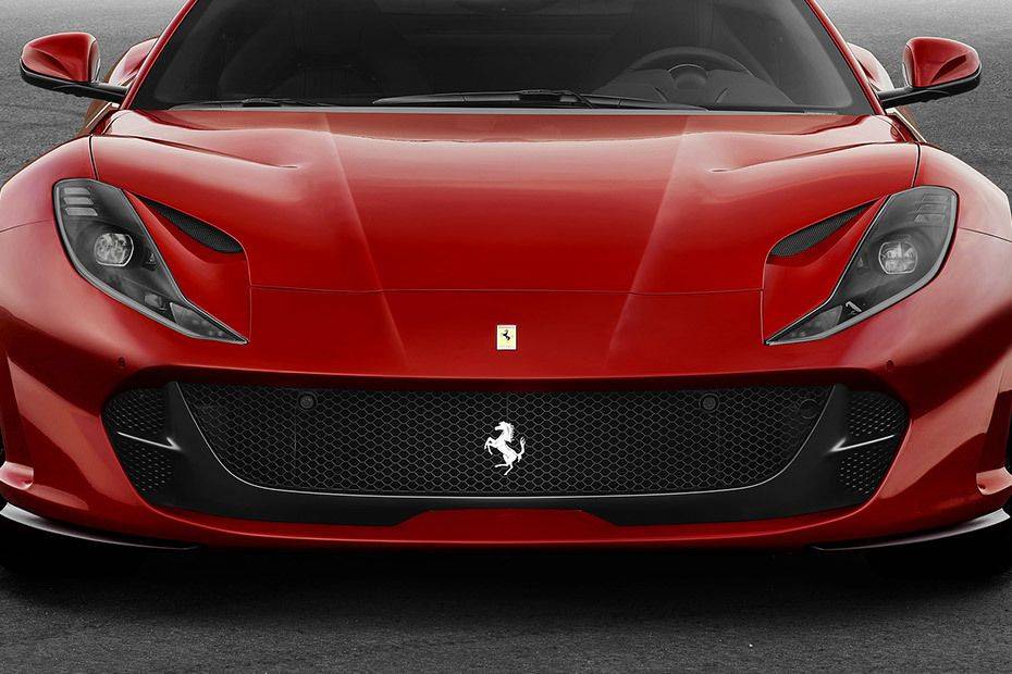 Ferrari 812 Superfast Grille View