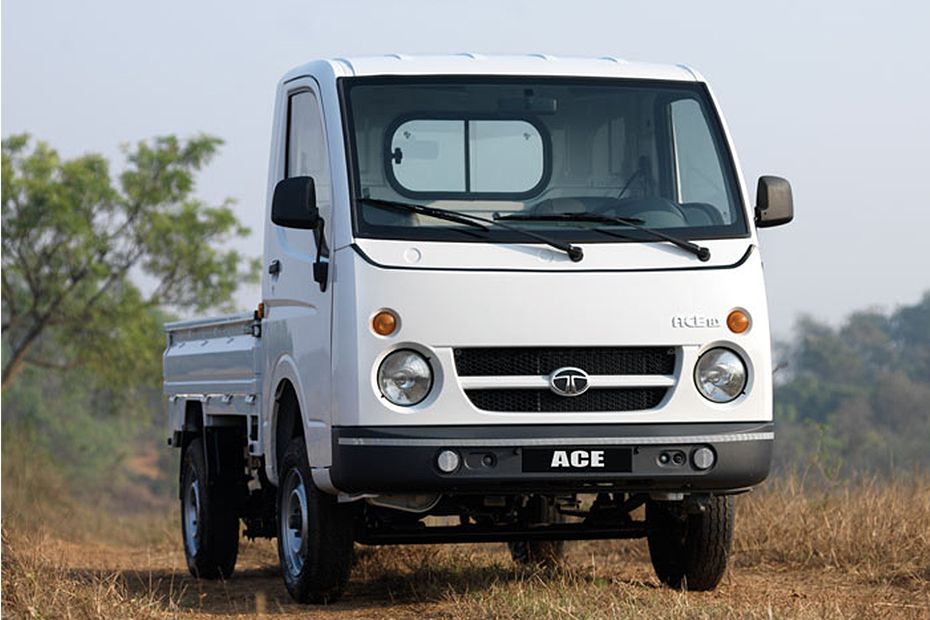 Retail Store Truck, 80, Model Name/Number: Tata Ace