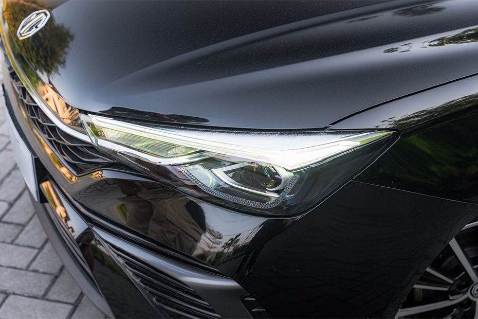 5 Prestige Headlight