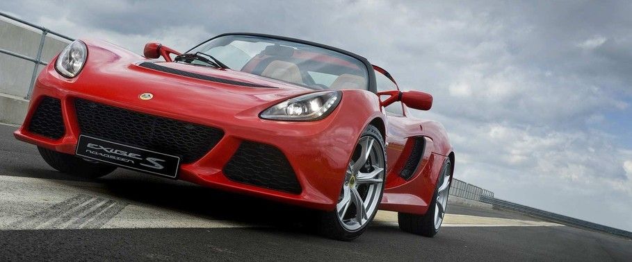 Exige S Roadster Front deep low Angle View
