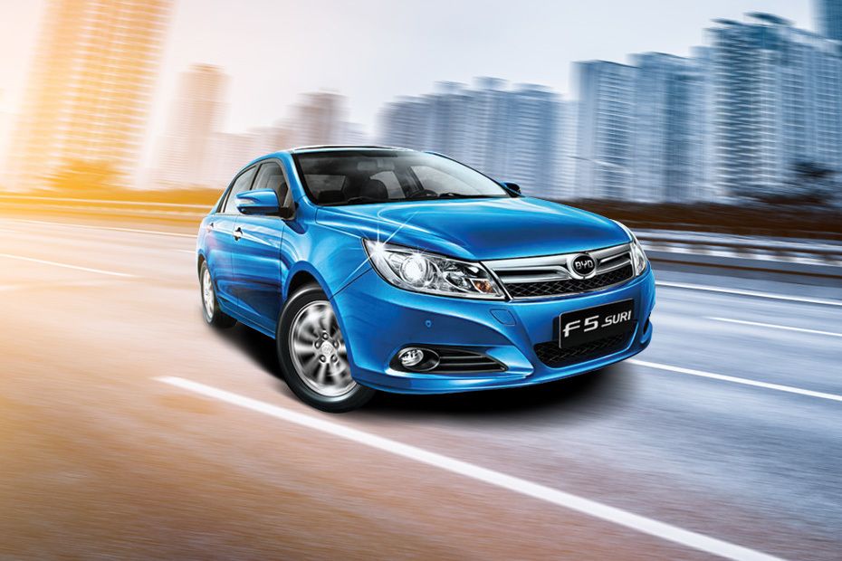 BYD F5 Front Cross Side View BYD F5 Front Cross Side View