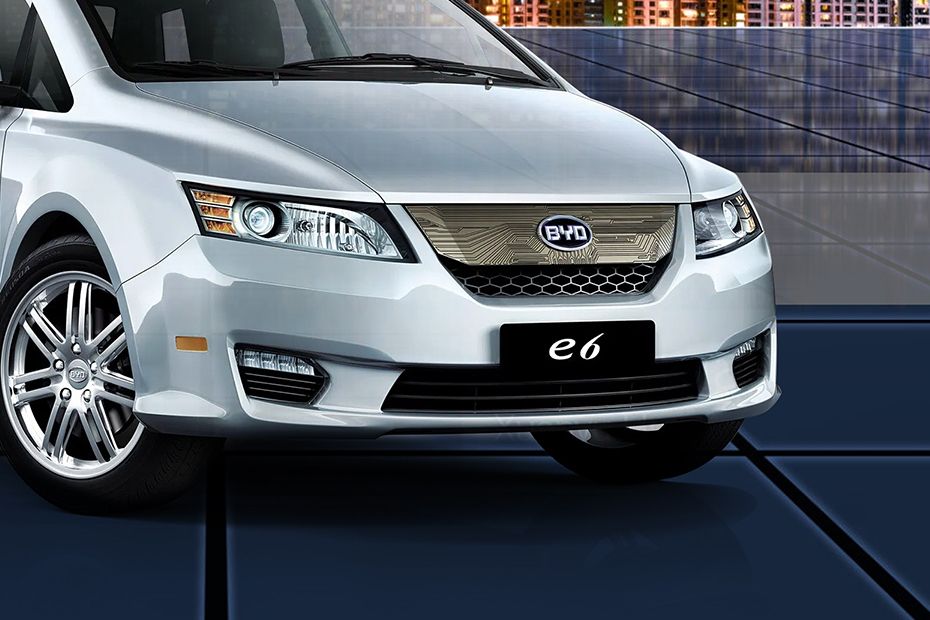 BYD E6 Grille View