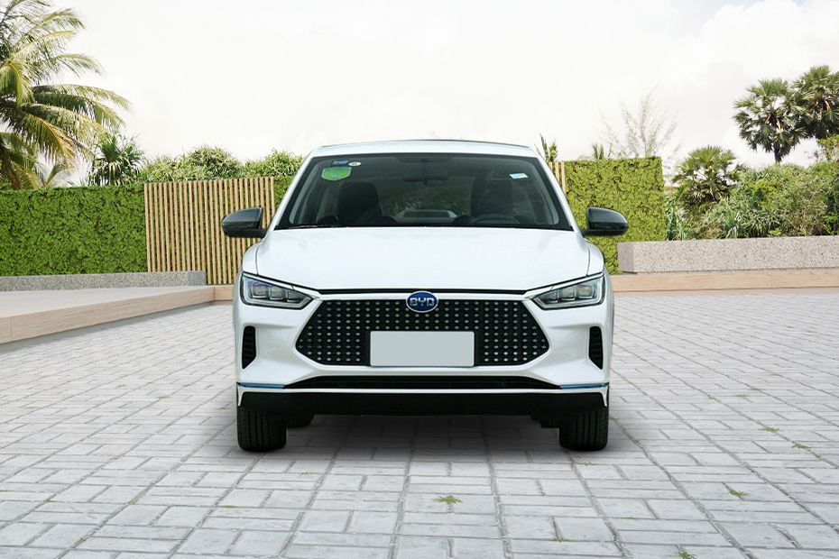 Full Front View of E3