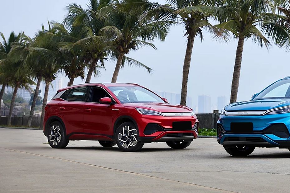 Atto 3 (2022-2024) Front deep low Angle View Atto 3 (2022-2024) Front deep low Angle View