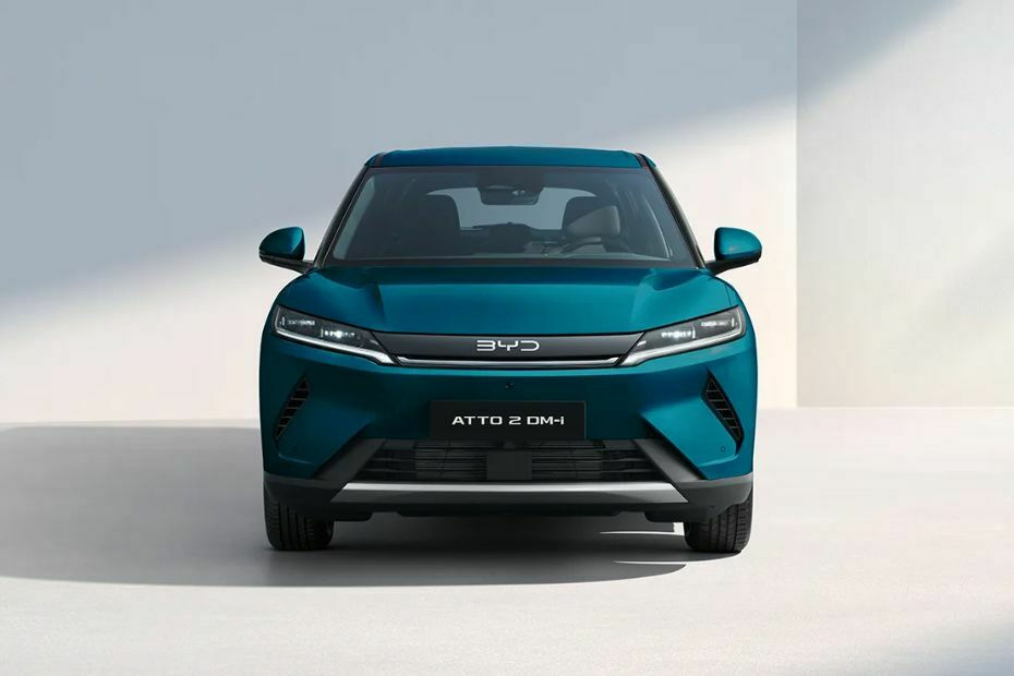 Full Front View of Atto 2 DM-i Full Front View of Atto 2 DM-i