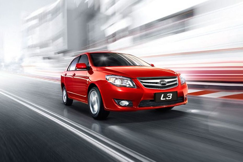 BYD L3 Front Cross Side View BYD L3 Front Cross Side View