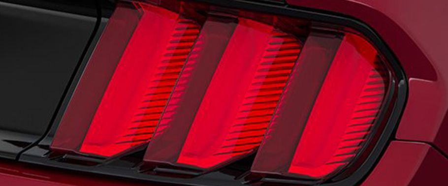 Mustang (2012-2018) Tail light