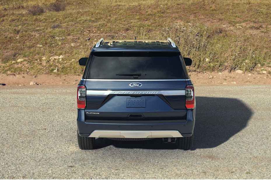 Ford Expedition Full Rear View
