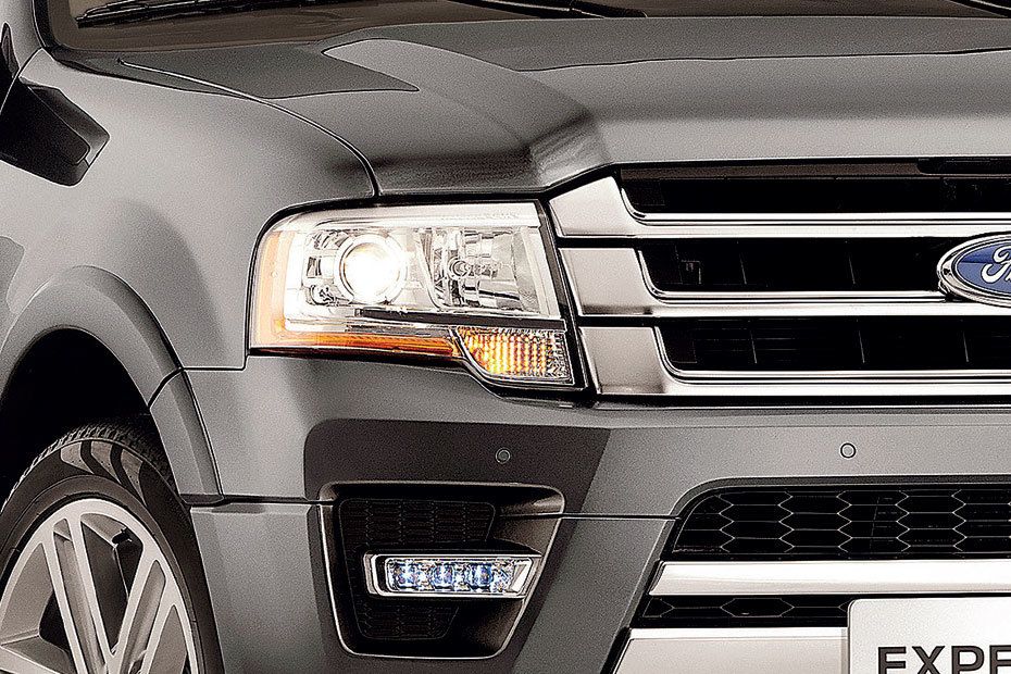 Ford Expedition Headlight