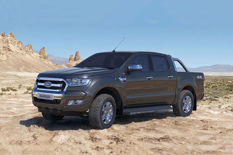 Ford Ranger (2016-2018) Front Angle Low View