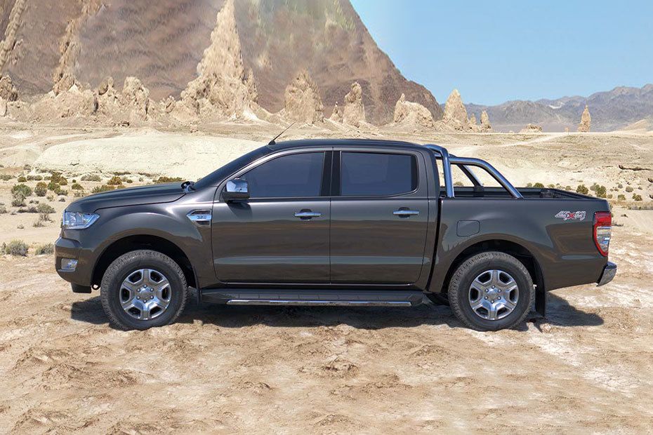 Ford Ranger (2016-2018) Side View