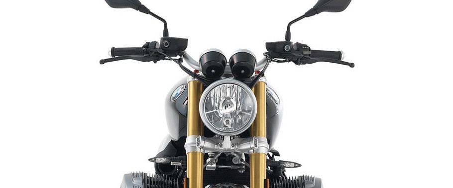 BMW R Nine T Classic Head Light View BMW R Nine T Classic Head Light View