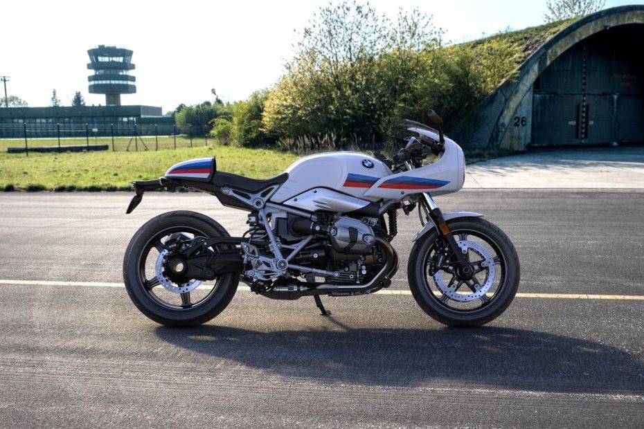 BMW R nine T Racer Right Side Viewfull Image BMW R nine T Racer Right Side Viewfull Image