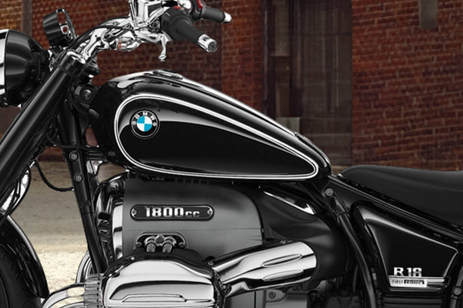 BMW R18 Fuel Tank View BMW R18 Fuel Tank View