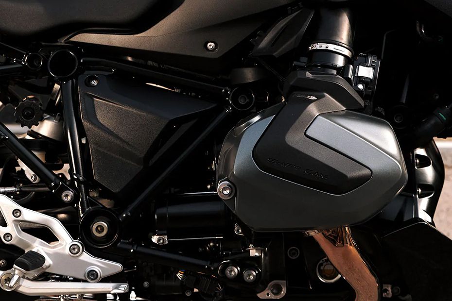 BMW R 1250 R Engine View