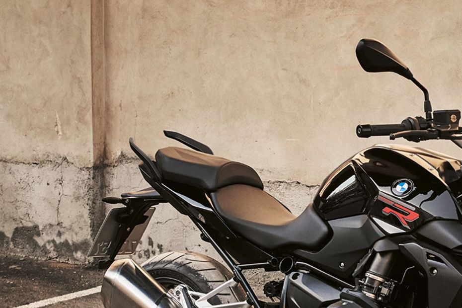 BMW R 1250 R Rider Seat View
