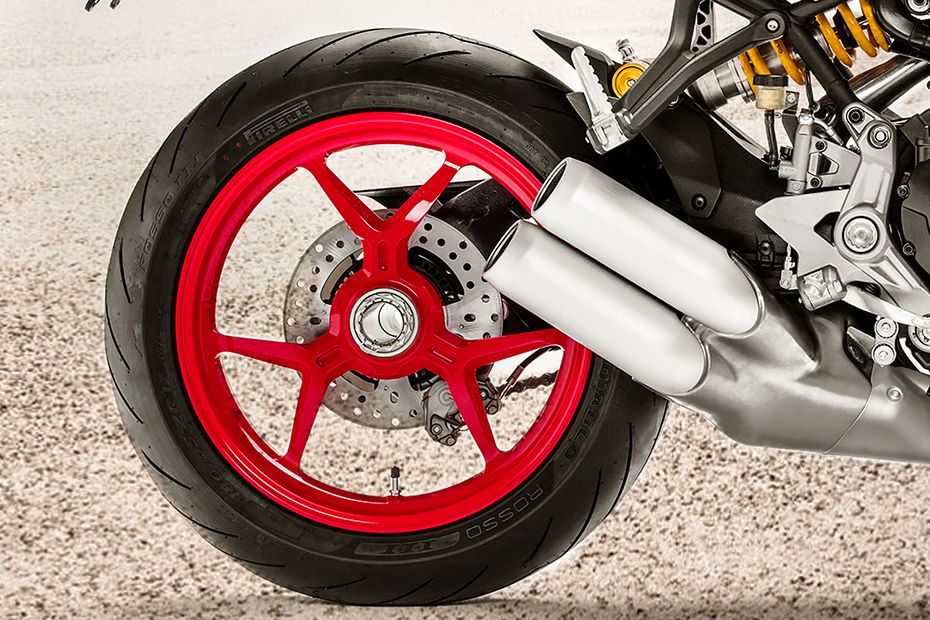 Ducati SuperSport Rear Tyre