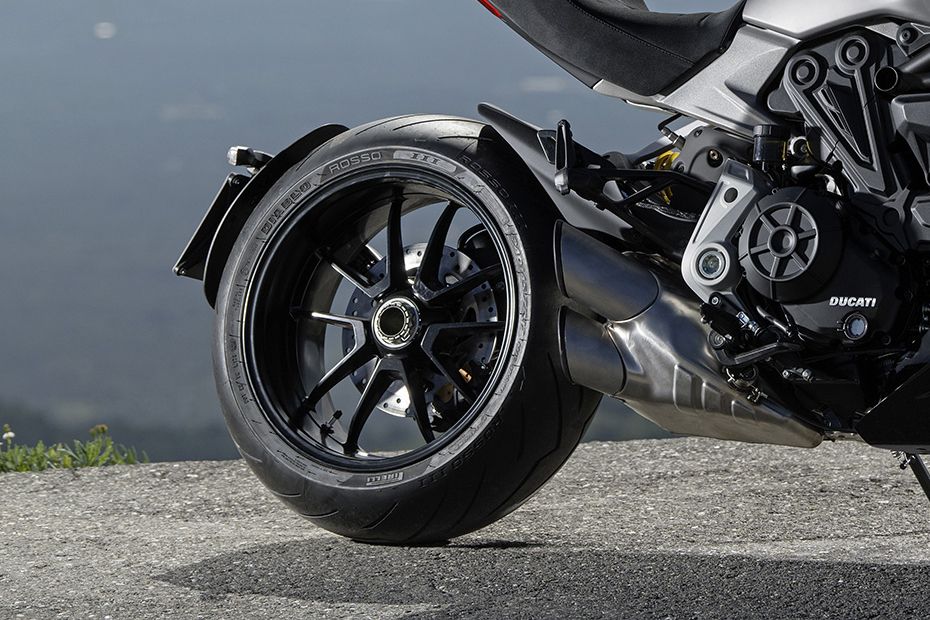 Ducati Diavel 1260 Rear Tyre