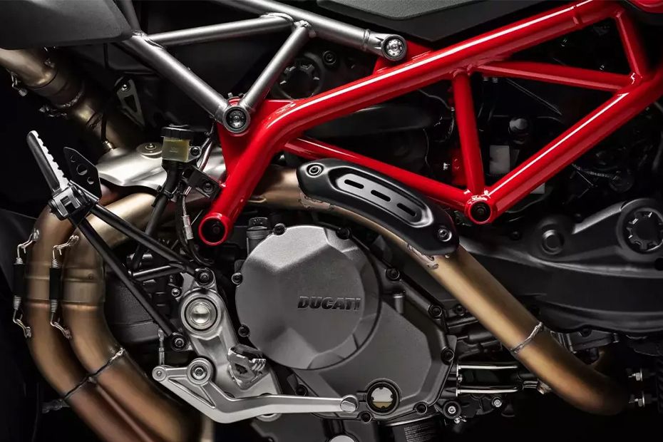 Ducati Hypermotard 950 Engine View